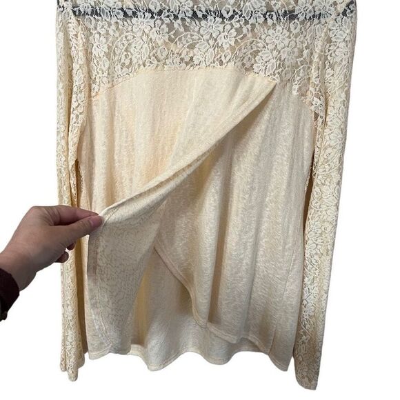 NWT Love on a Hanger Top Womens Size XL Cream Lace Floral Long Sleeve Tulip Back - Picture 6 of 15